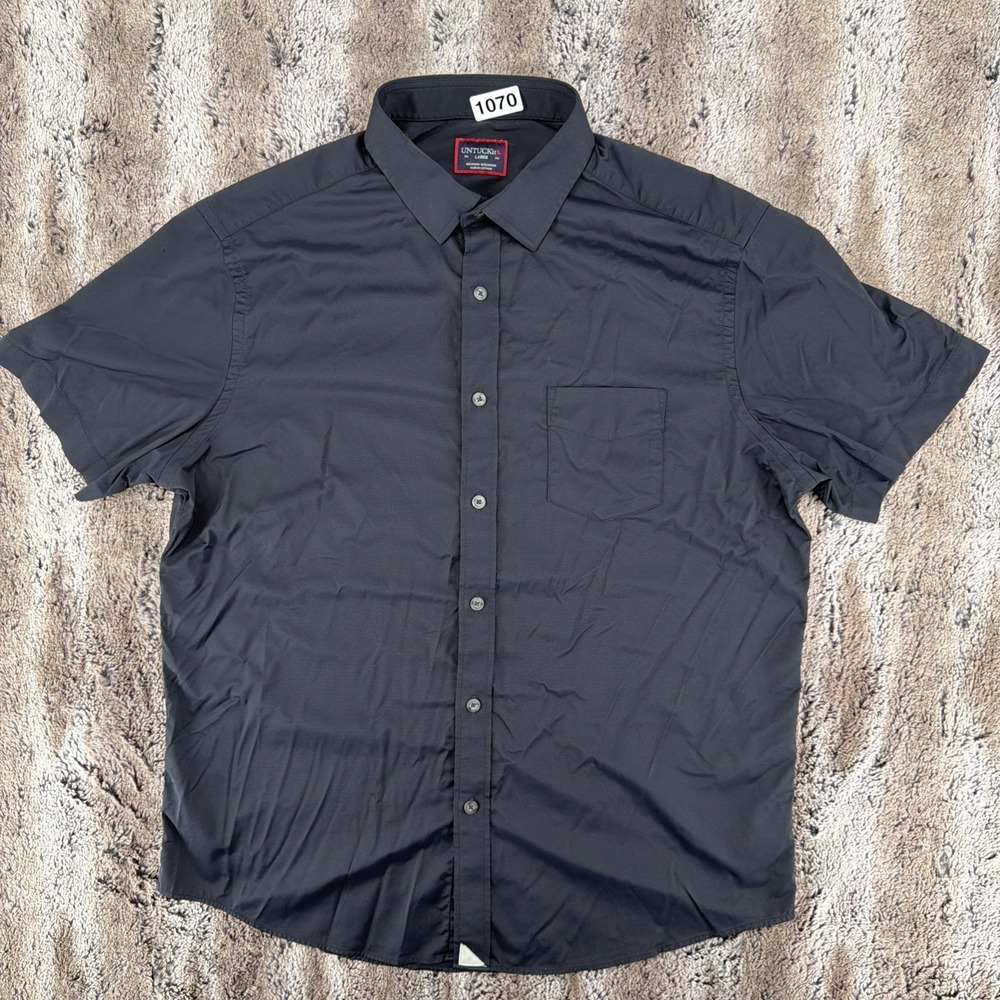 UNTUCKit Gironde Shirt Mens L Black Short Sleeve Stretch Button Up Nylon Casual